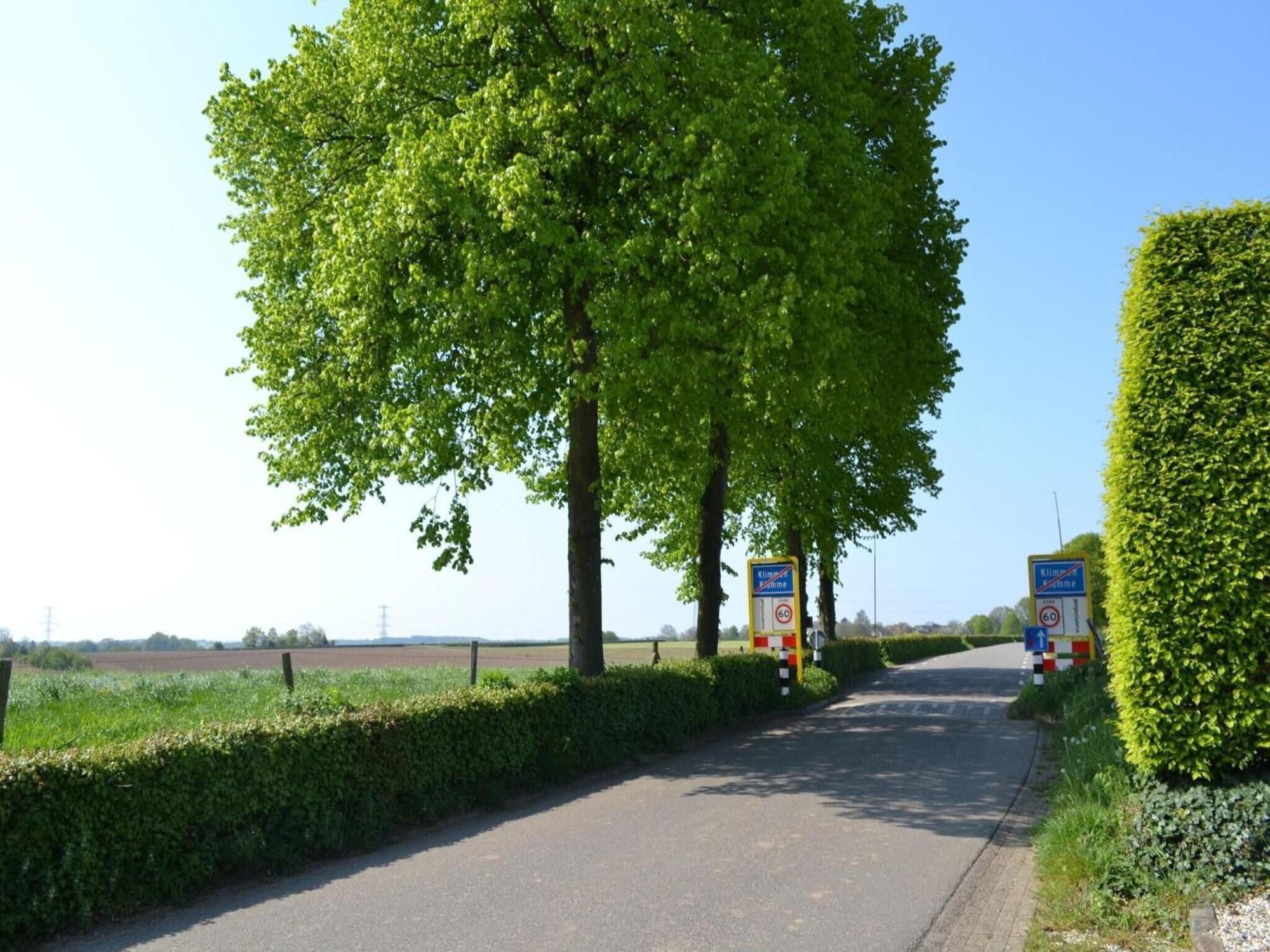 KlimmenAttractive Farmhouse In South Limburg With Terrace别墅 外观 照片